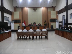 2 Terdakwa Culik-Bunuh Kacab Bank Ilham Dituntut 4 dan 13 Tahun Penjara