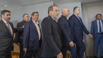AS-Iran Rampungkan Draf Cabut Sanksi Minyak Teheran