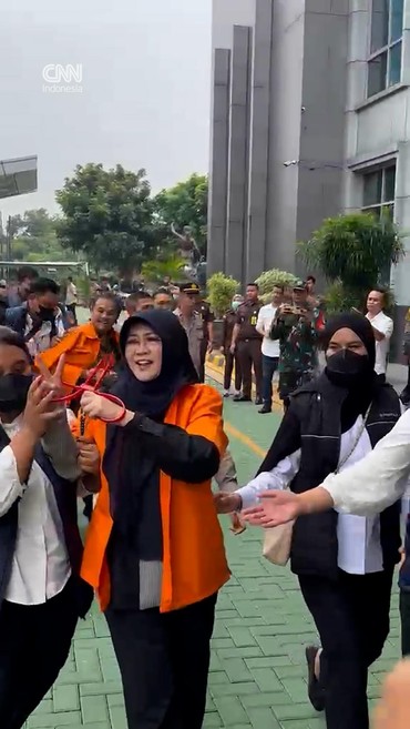 thumbnail video roy suryo dan dokter tifa
