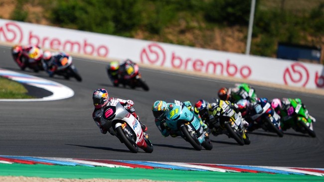 Veda Ega Pratama menempati peringkat kelima di Moto3 Ceko 2026, Minggu (21/6).