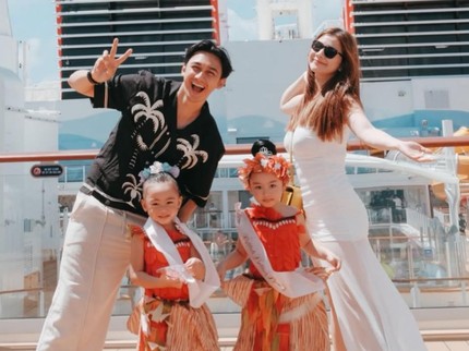 5 Potret Gaya Bible & Zefanya Anak Felicya Angelista, Selalu Bikin Gemas Netizen