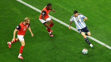 Kabar Sport CNN Terbaru : Messi Gagal Penalti, Argentina vs Austria Masih 0-0 di Menit ke-9