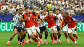 Argentina vs Spanyol Berpeluang Besar Terjadi di Babak 32 Besar