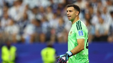 Update Eksklusif Olahraga CNN : Unai Simon vs Emi Martinez Berebut Golden Glove di Final Piala Dunia