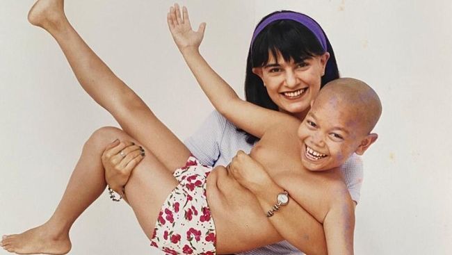 Bikin Nostalgia, Momen Dominique Sanda Napak Tilas ke Lokasi Syuting Tuyul dan Mbak Yul