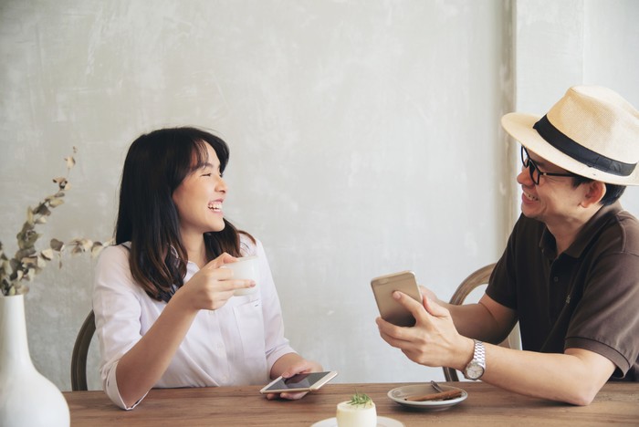 cara mengenali pasangan dengan IQ hubungan yang tinggi dari perilakunya