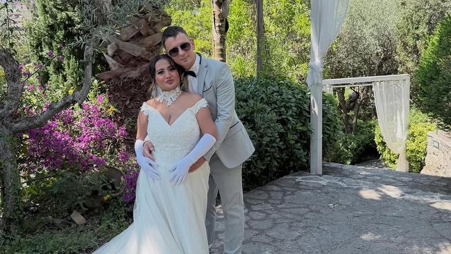 Luna Mukherjee Resmi Menikah dengan Pria Italia, Pernikahan Impian Bak Artis Bollywood