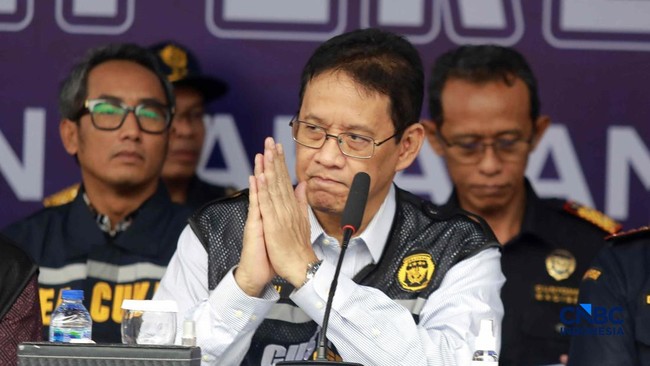 Purbaya Blak-blakan Penyebab Prabowo Batal Bubarkan Bea Cukai