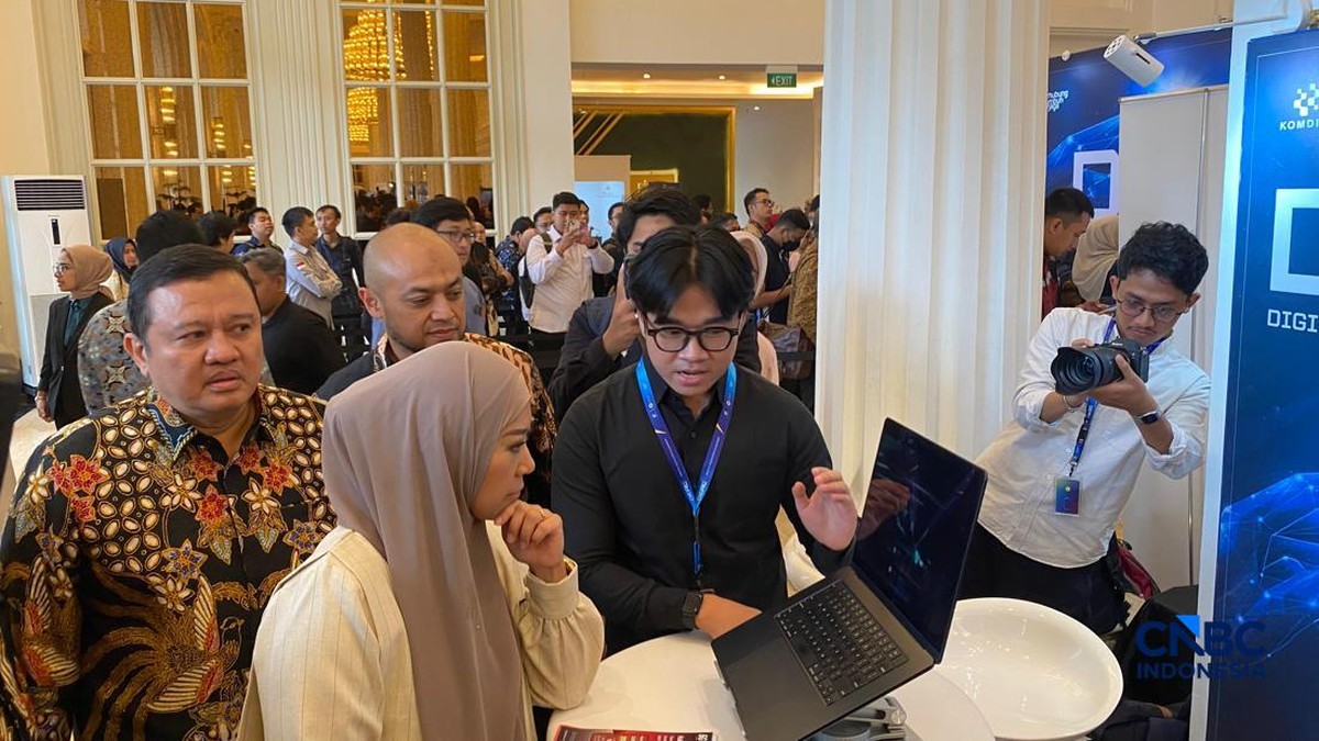 Komdigi Sebut Bansos Bakal Dibagikan ke 50 Juta Warga RI Pakai AI