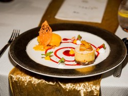 Dari Duck Pastilla hingga Beef Cheek, Ini Menu Dinner Chef Michelin di Bali