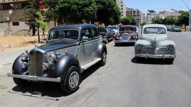 Museum mobil klasik di Damaskus. REUTERS/Firas Makdesi