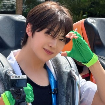 Seok Matthew ZB1 Buka Kanal YouTube Pribadi 'Hey Bye Thew'