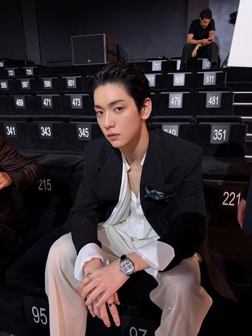 5 Potret Soobin TXT di Dolce&Gabbana Men's Spring/Summer 2027 Fashion Show