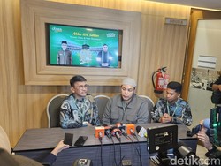 Jaga Kekhusyukan, Ruben Onsu-Ivan Gunawan Gak Sekamar Saat Umrah