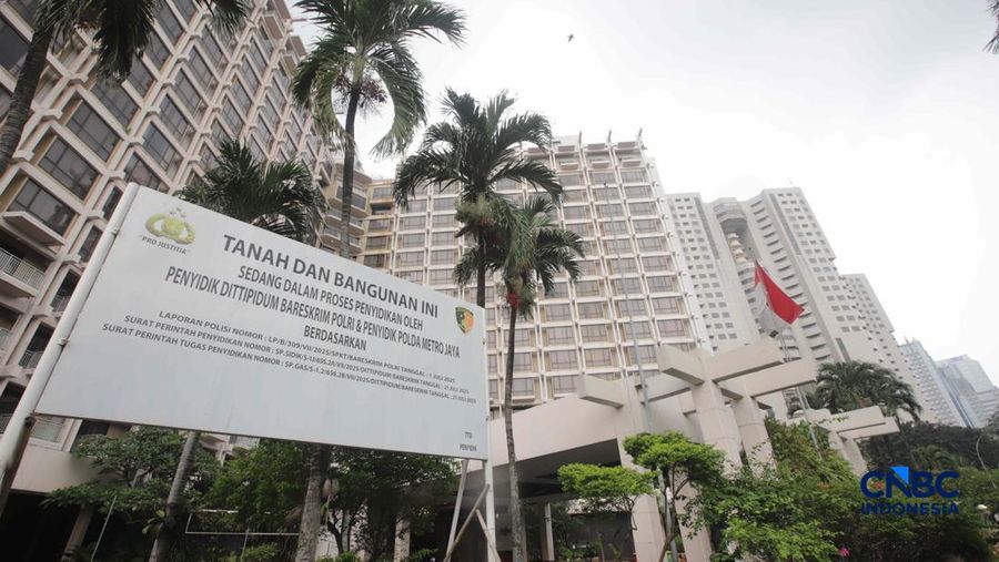 Suasana bangunan Hotel Sultan di Blok 15 Kawasan Gelora Bung Karno (GBK), Jakarta, Selasa (23/6/2026).