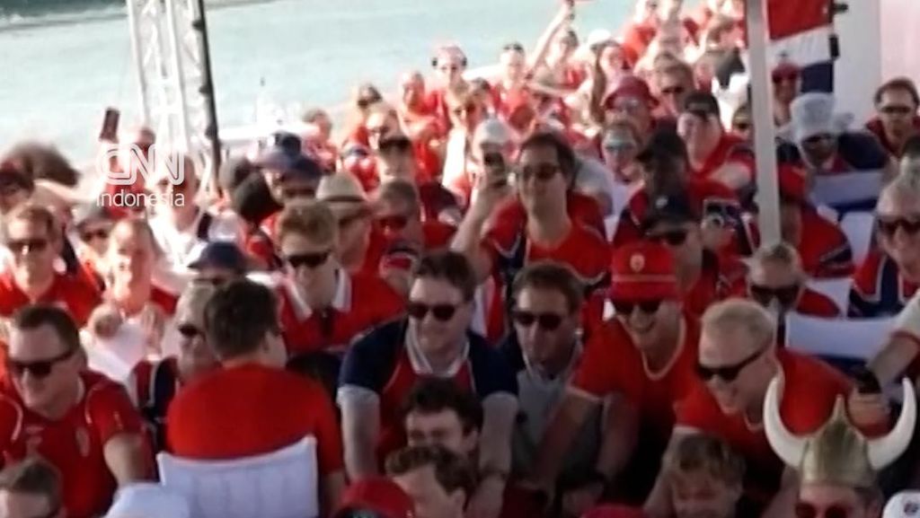 Aksi 'Viking Row' Suporter Norwegia Curi Perhatian di Piala Dunia 2026