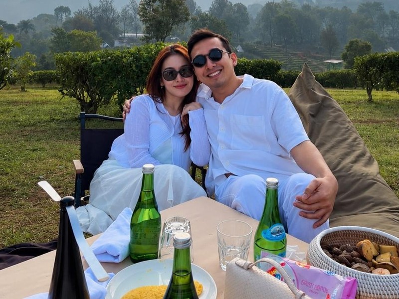 Siapa Saja Mantan Ayu Ting Ting? Intip Kisah dan Pekerjaan Mereka Kini