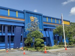 Mabes Polri Geledah Bea Cukai Juanda