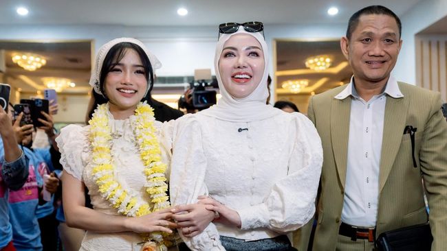 Fuji dan Bella Shofie Dorong Semangat Afiliator di Tengah Tantangan Ekonomi
