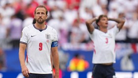Soccer Football - FIFA World Cup 2026 - Group L - England v Ghana - Boston Stadium, Foxborough, Massachusetts, U.S. - June 23, 2026 England's Harry Kane and Nico O'Reilly look dejected after the match IMAGN IMAGES via Reuters/David Butler Ii