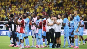 Soccer Football - FIFA World Cup 2026 - Group K - Colombia v DR Congo - Estadio Guadalajara, Guadalajara, Mexico - June 23, 2026
DR Congo's Steve Kapuadi and teammates look dejected after the match REUTERS/Eloisa Sanchez