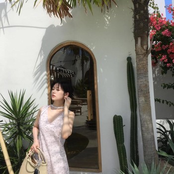 Deretan Potret Aesthetic Jung So Min di Bali