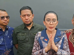 Rieke Diah Pitaloka Minta Kejagung Evaluasi Vonis Nikita Mirzani