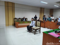Terdakwa Pembunuhan Sekeluarga di Indramayu Tolak Hukuman Mati