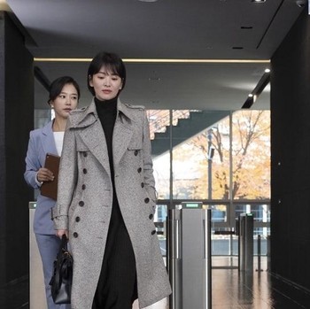 6 Aktris Korea yang Jadi CEO di Drama, Pancarkan Pesona 'Mahal'