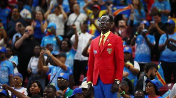 'Patung Hidup' Lumumba Vea Hadir di Piala Dunia 2026