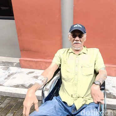 Sulit Berjalan, Tio Pakusadewo Ungkap Kondisi Terkini Usai Dirawat di Rumah Sakit