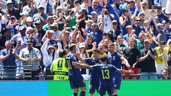 Soccer Football - FIFA World Cup 2026 - Group B - Bosnia and Herzegovina v Qatar - Seattle Stadium, Seattle, Washington, U.S. - June 24, 2026 Bosnia and Herzegovina's Edin Dzeko, Ermedin Demirovic, Ivan Basic and Esmir Bajraktarevic celebrate their s