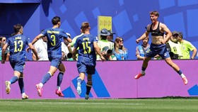 Soccer Football - FIFA World Cup 2026 - Group B - Bosnia and Herzegovina v Qatar - Seattle Stadium, Seattle, Washington, U.S. - June 24, 2026 Bosnia and Herzegovina's Ermin Mahmic celebrates scoring their third goal REUTERS/Carlos Barria