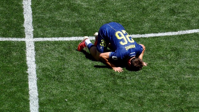 Soccer Football - FIFA World Cup 2026 - Group B - Bosnia and Herzegovina v Qatar - Seattle Stadium, Seattle, Washington, U.S. - June 24, 2026 Bosnia and Herzegovina's Ermin Mahmic celebrates after the match REUTERS/Eloisa Lopez