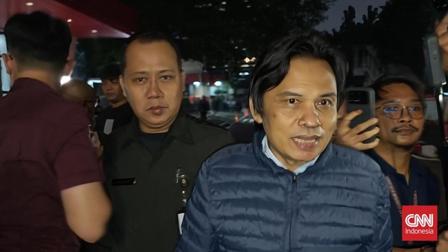 Mantan Sekjen MPR Ma'ruf Cahyono diperiksa KPK sebagai tersangka gratifikasi.