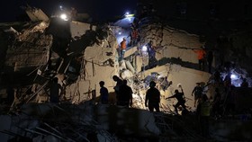 Gempa besar bermagnitudo 7,5 mengguncang Venezuela pada Kamis (25/6) waktu setempat.