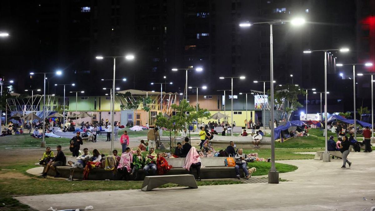 Trauma Berat Gempa Dahsyat Venezuela, Warga Caracas Tidur di Jalan