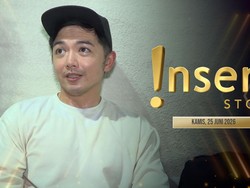 Insert Story: Nicky Tirta dan Nindy Ayunda Bongkar Isi Tas dan Barang Bawaan