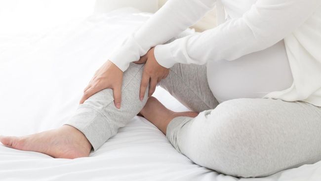 Kaki Bengkak Saat Hamil 9 Bulan, Apakah Tanda Mau Melahirkan?