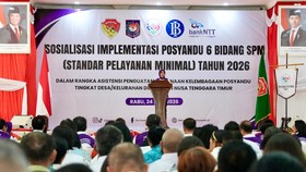 Ketua Umum Tim Pembina (TP) Posyandu Tri Tito Karnavian aat membuka Sosialisasi Implementasi Posyandu 6 Bidang SPM Tahun 2026 di Aula Rumah Jabatan Gubernur Nusa Tenggara Timur (NTT), Rabu (24/6/2026).