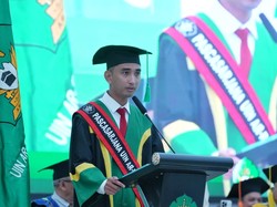 Dari Pedalaman Aceh ke Malaysia, Kisah Rizki Raih Double Degree Pakai Beasiswa