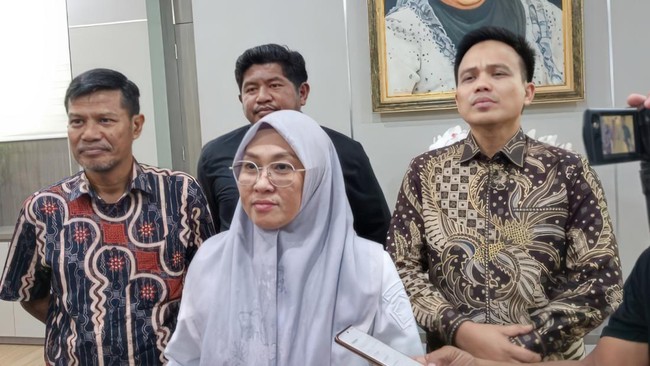 Masalah privasi yang menyeret Bupati Gowa Sitti Husniah Talenrang menyeruak dalam rapat Pansus Hak Angket DPRD Gowa.