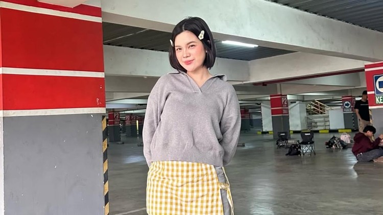 Cerita Sinta 'Keong Racun' Sempat Ikut Suami Tinggal di Perancis&comma; Kini LDR dan Pilih Jadi Desainer