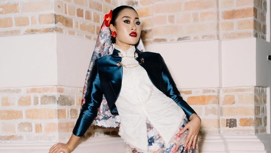 Ganti Lirik Lagu 'Rollerblade' No Na&comma; Penyanyi Malaysia Aisha Retno Ramai Dihujat