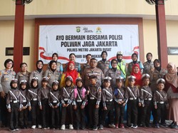 Polwan Jakpus Main Bareng Polisi Cilik, Edukasi Anak Kenali Polisi Sejak Dini