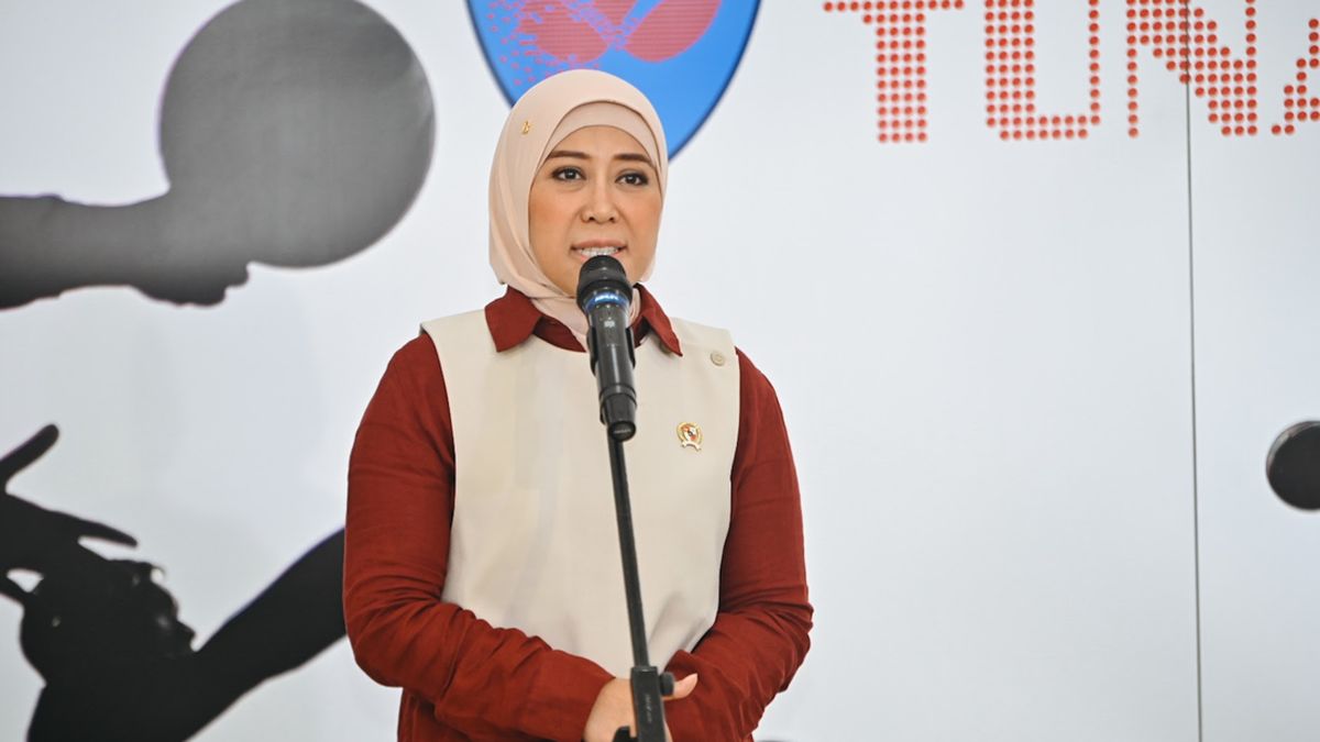 Menkomdigi Jawab Ancaman Politisi Singapura Potong Kabel Internet RI