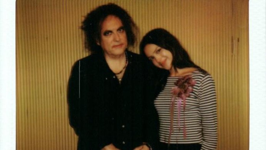 Olivia Rodrigo dan Robert Smith