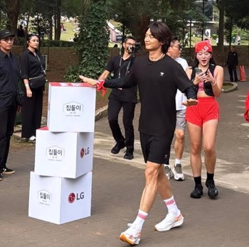 Olahraga di Mana Saja, Minho SHINee Ikut Ajang Lari di Gelora Bung Karno
