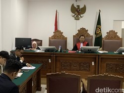 Gugat Praperadilan, Asrul Azis Minta Status Tersangka Korupsi Haji Dibatalkan