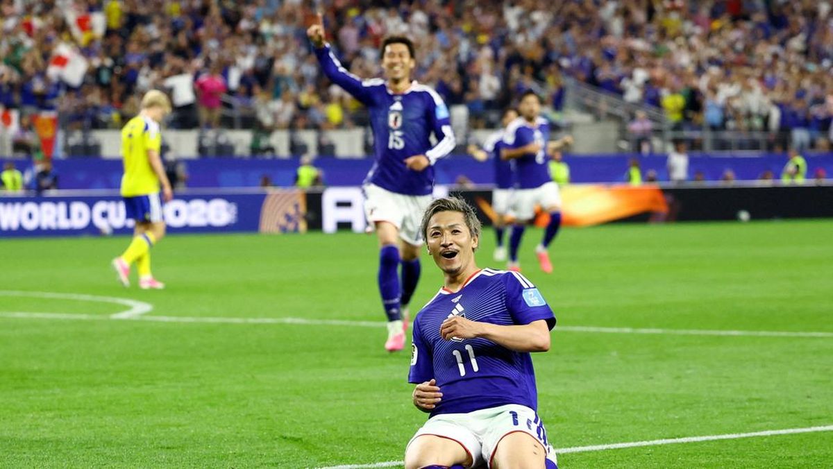 Foto: Usai Imbang, Jepang Dan Swedia Sama-sama Lolos Babak 32 Besar